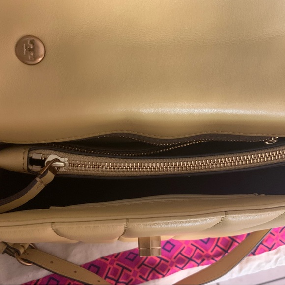 Beautiful Tory Burch Kira Top Handle - Picture 7 of 14